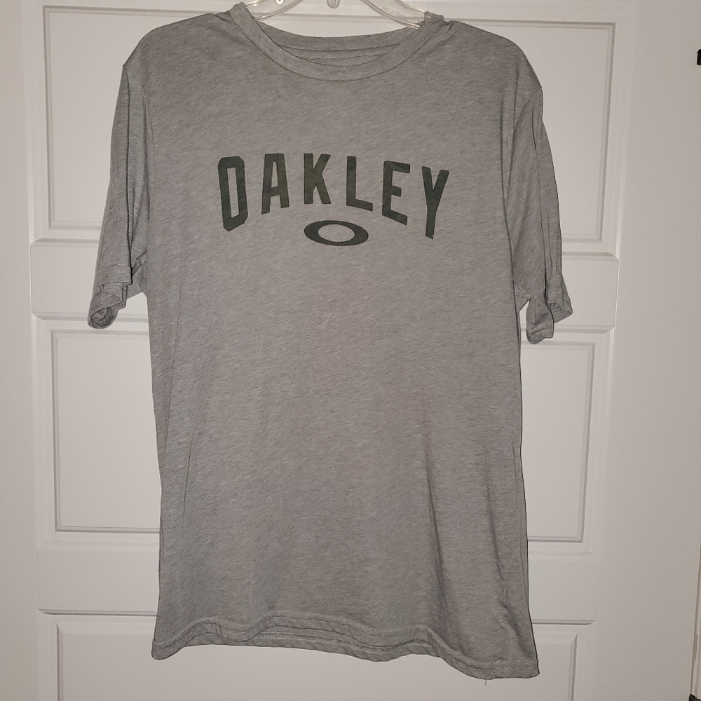 Oakley Shirt Buckle Exclusive